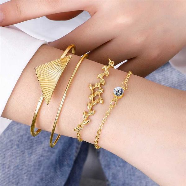 

exquisite 4pcs/set geometric metal cuff bracelets set gold charm leaves crystal link chain bangle jewelry for women girls party, Black