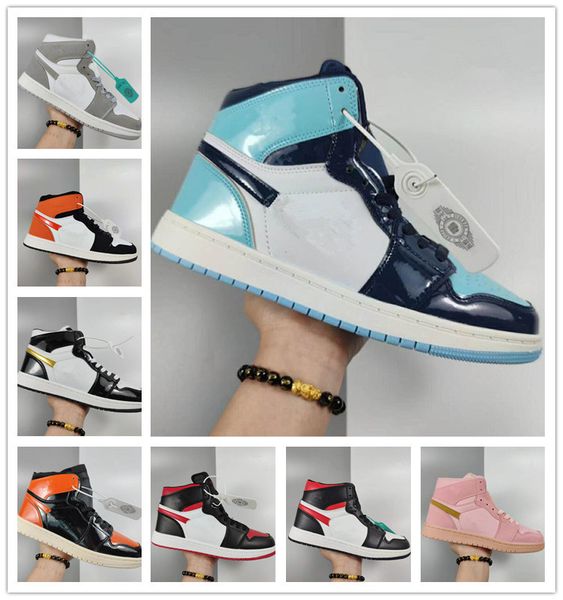 

2020 classic 1s men women basketball sports shoes brand skateboard shoes fashion high leather og casual flat shoes 36-44, Black