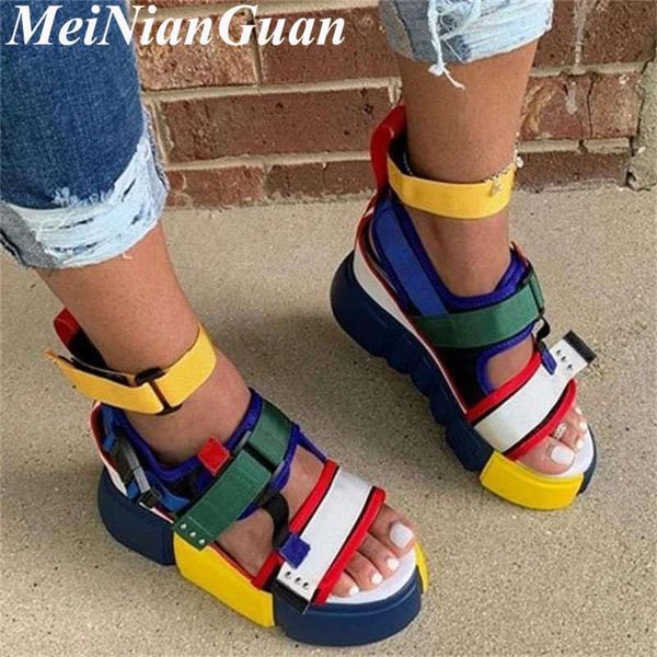 Große Größe frauen Sandalen Magie Aufkleber Plattform Frau Hausschuhe Casual Mode Dame Sommer Strand Frauen Schuhe B4