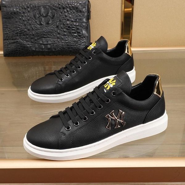 

2020 n1 fashion trend mens designer shoes leather breathable luxury shoes lace-up casual hiker shoes mens sneakers, Black