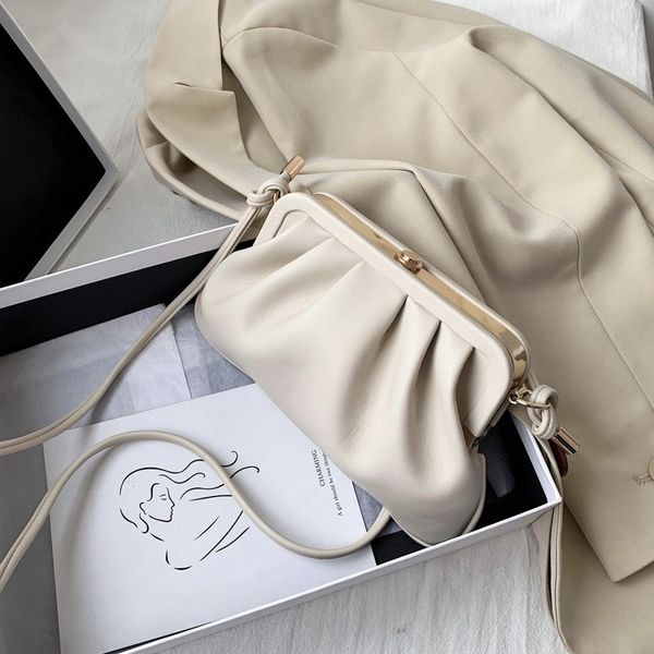 

solid color pleated clip bag 2020 fashion new high-quality pu leather women's designer handbag travel shoulder messenger bag