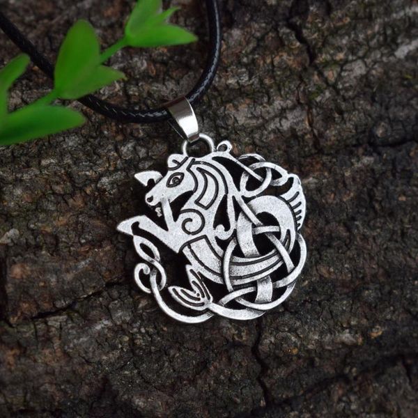 

chains 12pcs double side celtics seahorse necklace lover gift sanlan, Silver