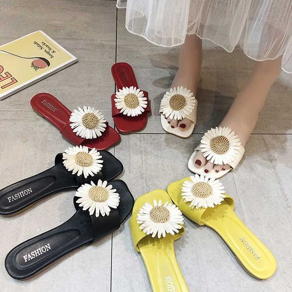 

2020 summer new ladies one-line flat bottom pu fashion wear sandals and slippers small fresh flowers women's beach shoes slipper, Black