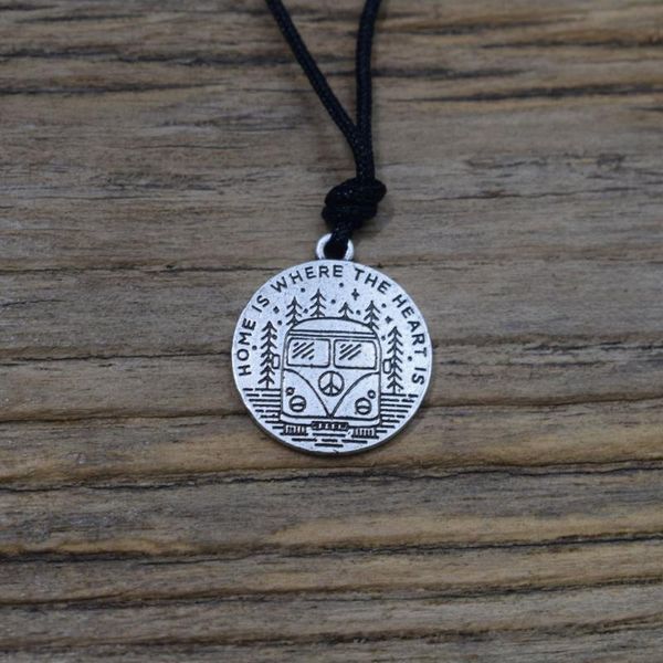 

1pcs the home is where the heart is mountain necklace hiking jewelry, Silver