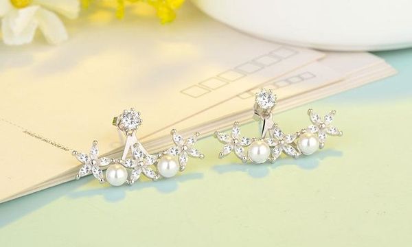 

promotion crystal flower stud earring female fashion elegant pearl earrings neckband earring 925 pure silver earrings01, Golden;silver
