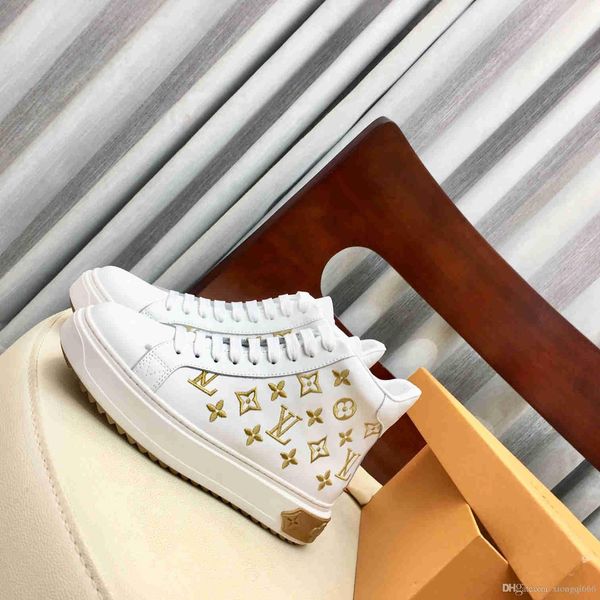 

2020 new ladies, stylish print, comfortable and versatile casual sneakers, with box and many colorsas, Red;white