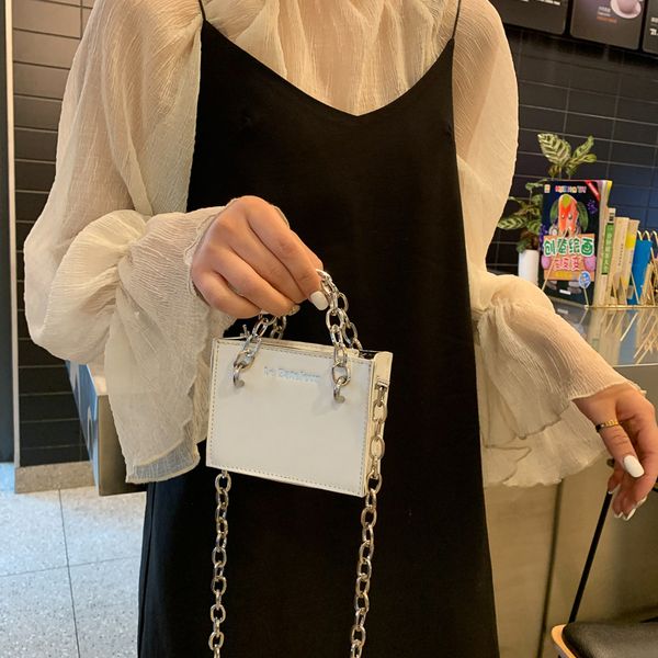 

2020 summer new women's bag small square bag shoulder messenger chain street fashion fairy