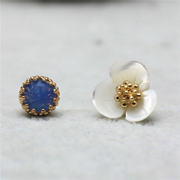 

2020 new design fashion brand jewelry freshwater shell personality asymmetry stud earrings quality crystal earring for women, Golden;silver