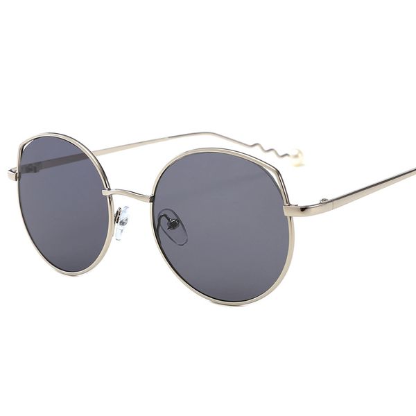 

2020 fashion tide woman sun glasses women's and men's ocean sunglasses large frame cat's eye street pgraphy man sunglasses, White;black