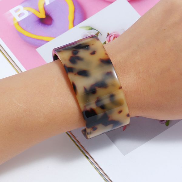 

new for women fashion tortoiseshell cuff acrylic wide bangles bracelet vintage resin leopard round wedding jewelry, Black