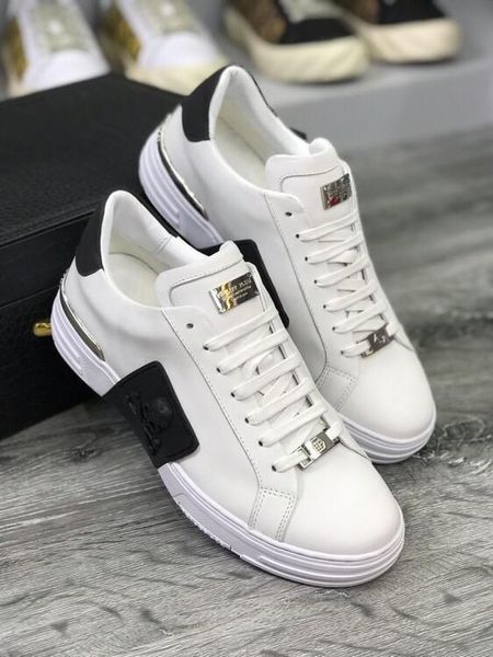 

2021s new men 's casual sports shoes ,wild fashion comfortable shoes ,original shoe box ,size 38 -44, Black