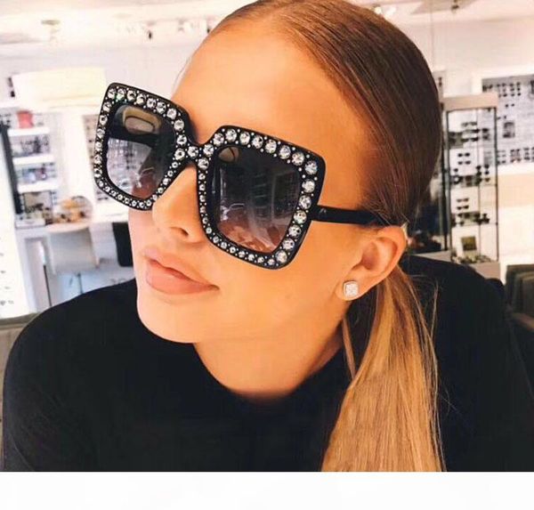 

brand designer sunglasses 0148 large frame elegant special designer and diamond frame built-in circular lens come with case, White;black