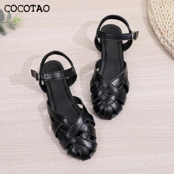 

2020 summer new fashion korean version of the wild hollow word buckle comfortable casual retro simple sandals, Black