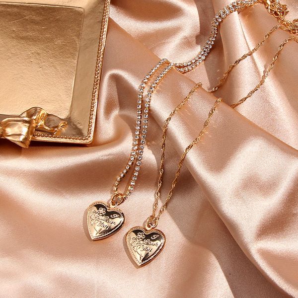 

flatfoosie creative heart-shaped pendant necklace for women fashion exquisite gold color twisted chain necklace jewelry gift, Silver