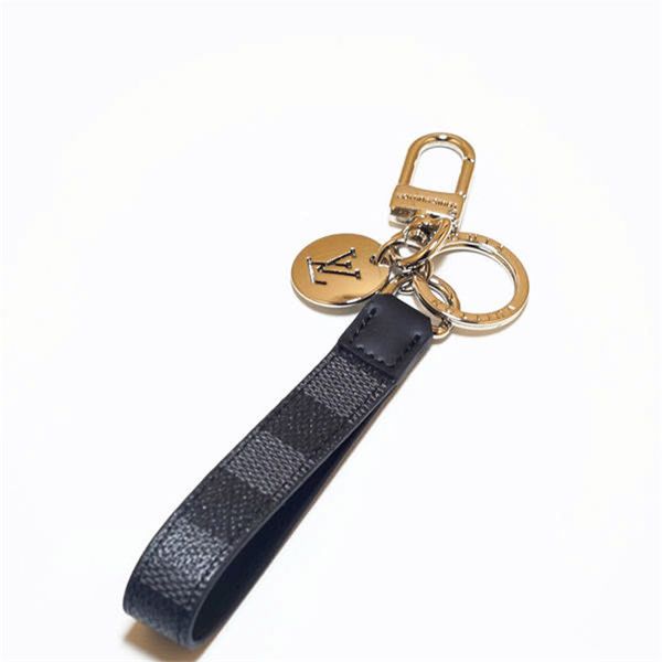 

fashion brand key chain gift men and women souvenir car bags accessories with boxes, Silver