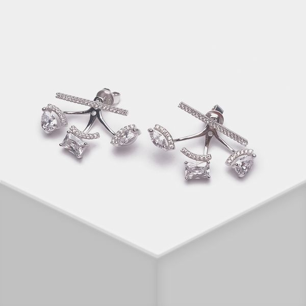

amorita boutique fashionable and exquisite zircon stud earrings by designer, Golden;silver