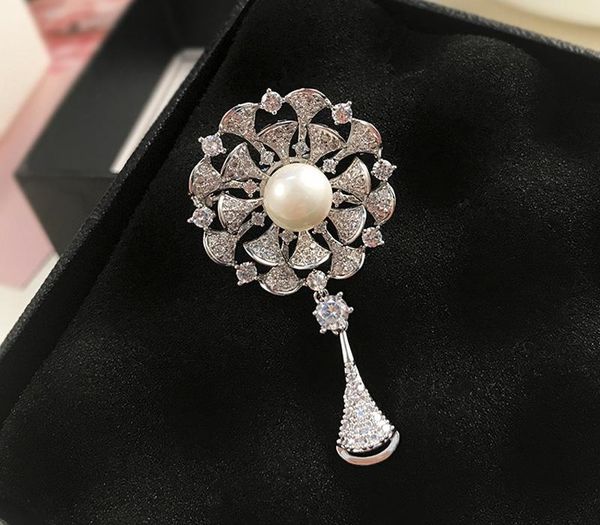 

fashion jewelry pearl brooch new year prom fine crystal accessories vintage design brooches for women69, Gray
