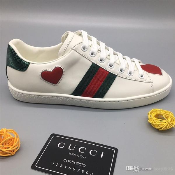 

men's ace leather sneaker with red hearts classic low-sneaker white leather shoes design comfortable luxury leisure sho, Black