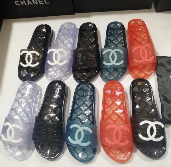 

новое прибытие 2019 дизайнер женщины сандалии конструктор обувь класса люкс скользящие летняя мода широкий плоский скользкий сандалии тапочк, Black