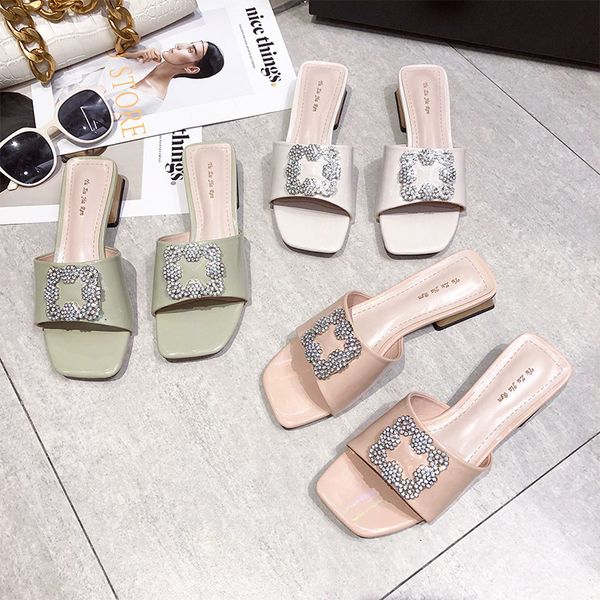 

чистая красный тапочки женские outer wear 2020 летняя мода semi-high heeled square head кристалл женские тапочки, Black