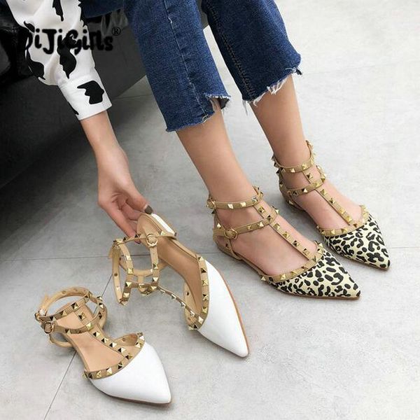 

ремешки heels женщины плоские сандалии женщин платье обувь заклепки мода сандалии женские дизайнерские туфли леопарда падения кораблей, Black