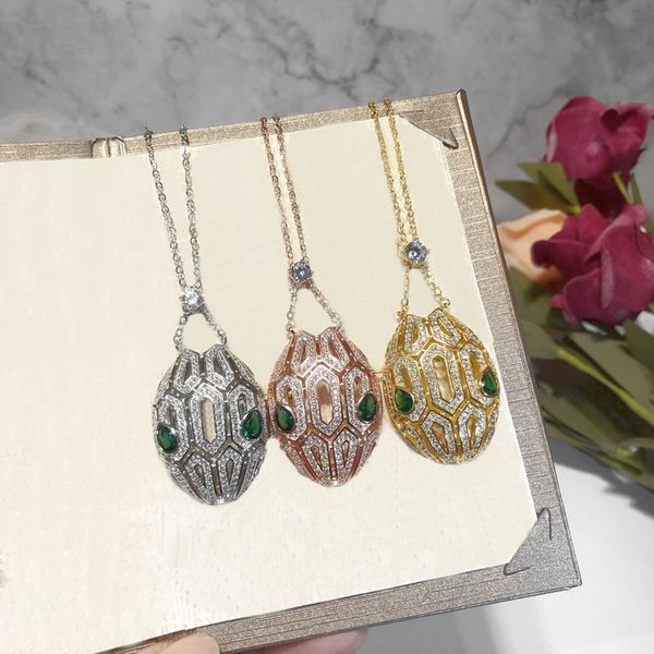 

fashion lady women brass 18k gold necklaces with hollow out full diamond green eyes zircon snake head pendant, Silver