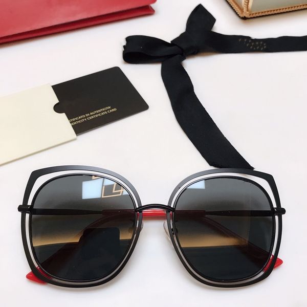 

new women fashion show oversized frame sunglasses fd8049 specially designed star glasses goggle uv400 protection come with box