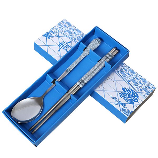 

blue and white porcelain kitchen utensils chopsticks spoon suit tableware