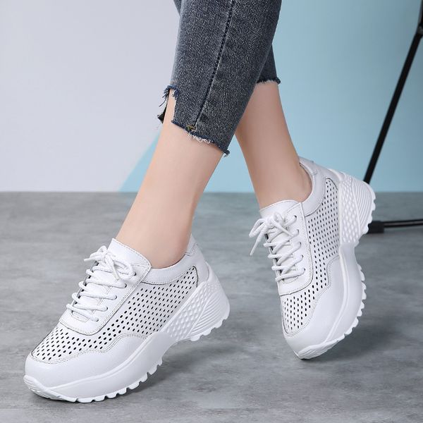 

2020 spring women shoes platform flats sneakers women leather casual shoes lace up flats heels creepers moccasins, Black