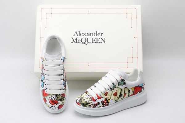 

2020 latest oversized sneakers men's and women's casual shoes fashion trend comfortable shoe size 35-45 type 39745400513