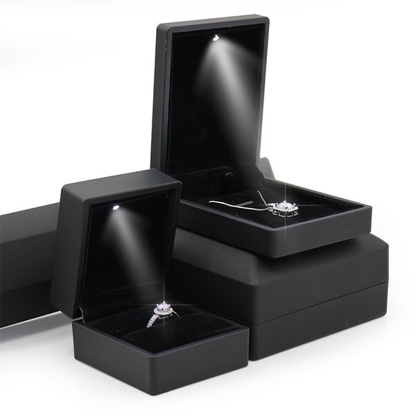 

jewelry box with led light for engagement wedding rings box festival birthday jewerly ring necklace display gift boxes, Pink;blue