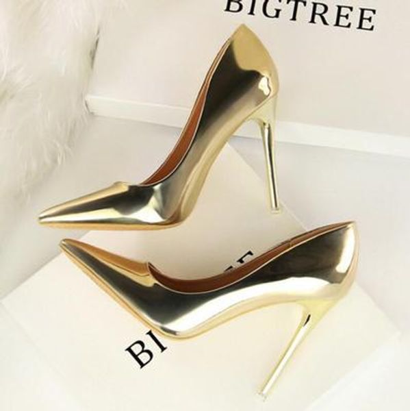 

2020 new shallow mouth single shoes pointed toe champagne nightclub shoes silver high heels women stiletto black all-match