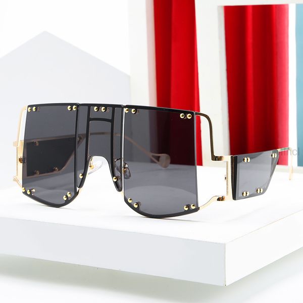 

mincl/ oversize frame gradient sunglasses women 2020 cover one piece goggle shades men sunglasses women fml, White;black