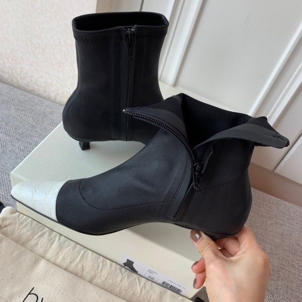 

2020 new high-end quality boots with crocodile pattern cowhide and sheepskin splicing have a strong sense of fashion and have high heels 4cm, Black