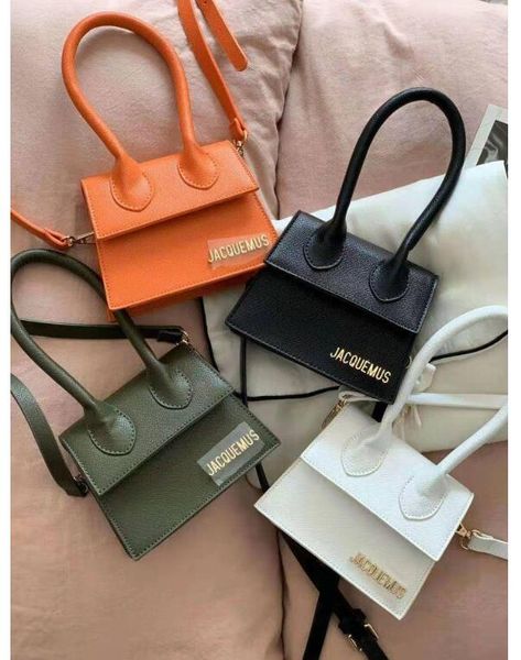 

2020 new ins net red catwalk palm pattern small bag wild small bag shoulder slung portable decorative bag
