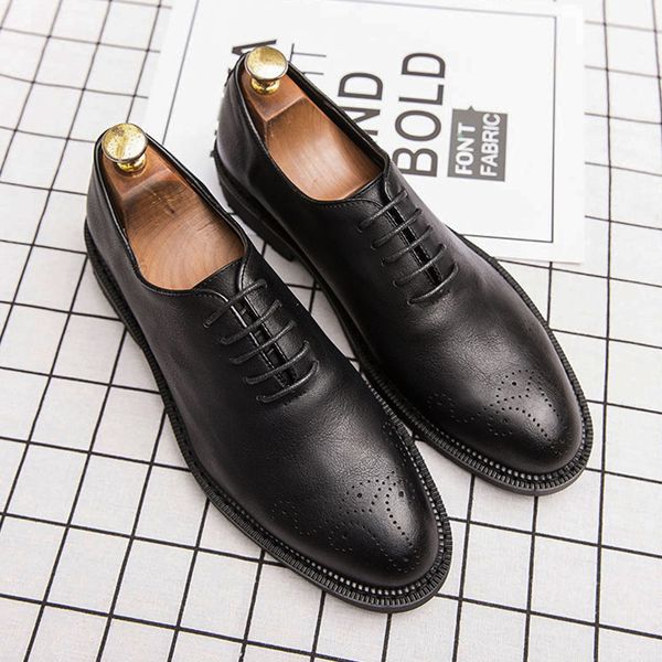 

dress shoes augtzm classic brogue leather formal men oxford lace up wedding business office flat big size 38-47 black 2021