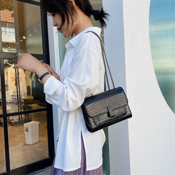 

small crossbody chains bags for women 2020 alligator pu messenger mini black serpentine ladies hand cross body bolsos mujer