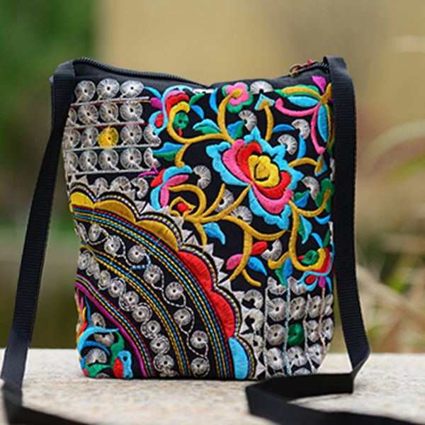 

floral boho thailand embroidered canvas messenger bag 2018 chinese national small shoulder bag brand crossbody bags