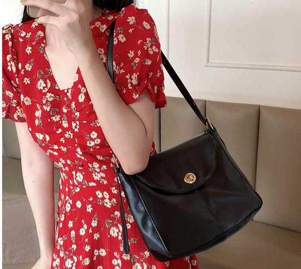 

fashion women bag lady girl messenger shoulder bag cover sweet female cross body black white hgy671