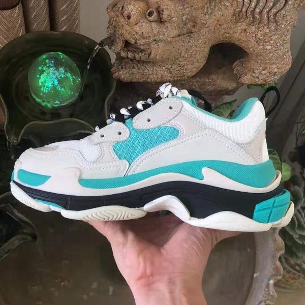 

paris 17fw balÃ¨ncÃ¬aga triple-s walking shoes luxury dad shoes chaussures femme triple s sneakers for men women vintage old grandpa trainer o, Black