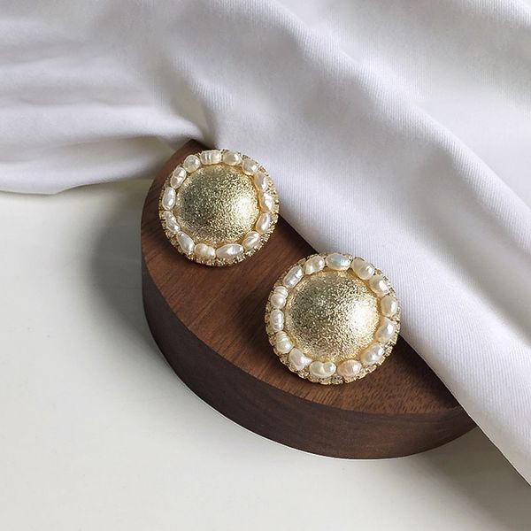 

aensoa fashion big round stud earring baroque simulated pearl earrings jewelry vintage handmade earrings for women party wedding, Golden;silver