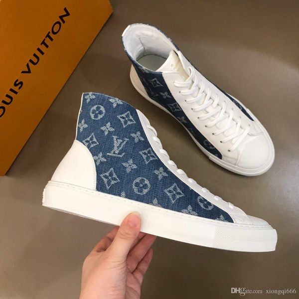 

luxury designer men's casual shoes, high-quality sports shoes, fashionable printed high-shoes, Red;white