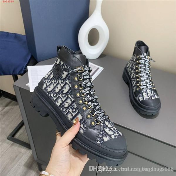 

street style sport ankle short boots for women and men, platform booties printing leather high-sneaker boots with original box, Black