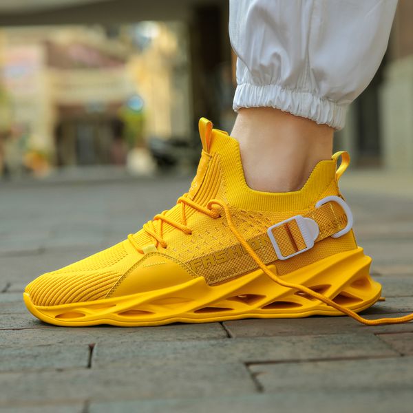 

breathablesummersneakers2020newarrivalairmeshmensneakerspurecolorwomenshoesbucklesportsshoesbladesolesneaker, Black