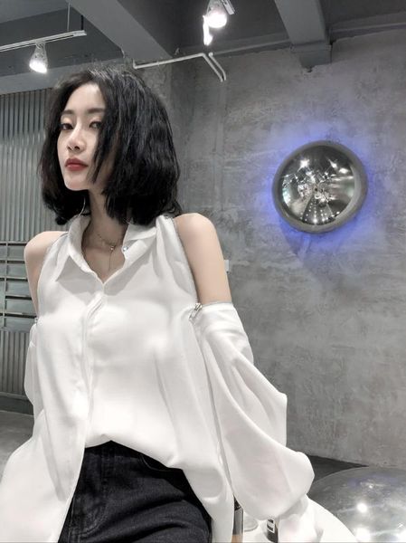 

black white autumn backless long-sleeved women shirts zipper female loose casual blouses lantern sleeve ladies' blouses