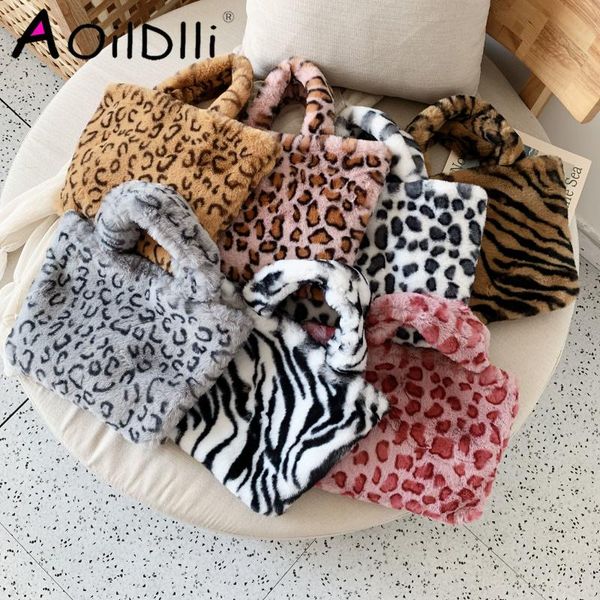 

winter new fashion shoulder bag female leopard female bag chain large plush winter handbag messenger soft warm fur