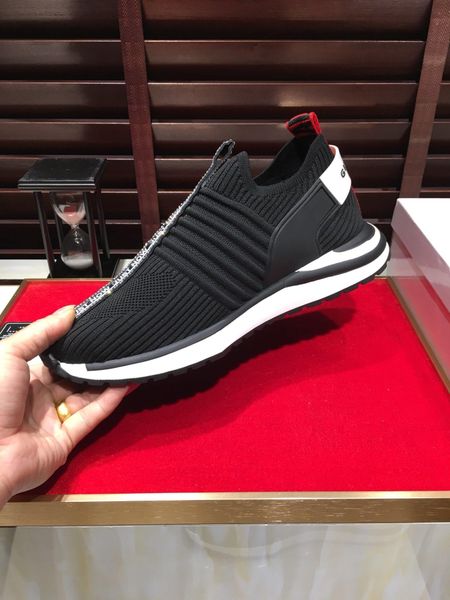 

2021q new men 's casual sports shoes ,wild black samurai custom brand fashion men 's shoes ,delivery with original shoe box