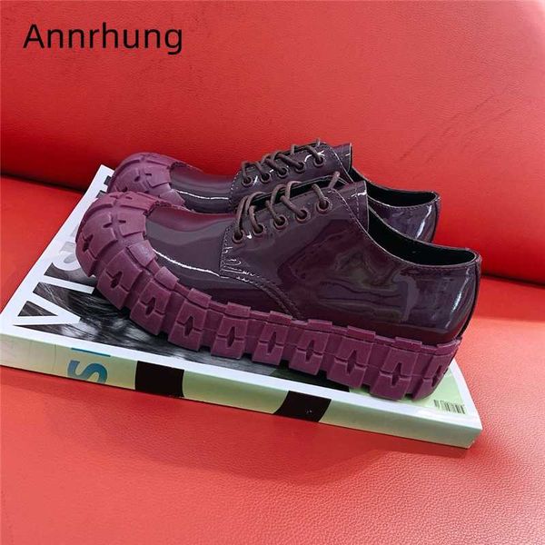 

new spring real leather candy color shoes woman round toe cross-tied gear-pattern thick heel casual shoes women, Black