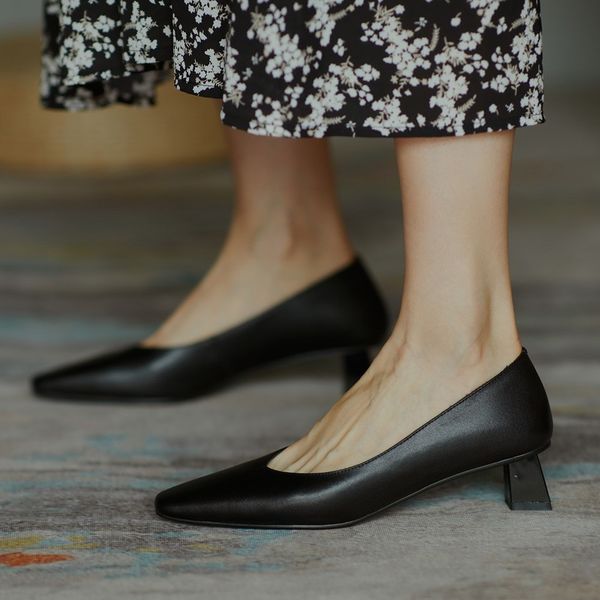 

elegant women genuine leather pumps shoes 2020 autumn cowhide square toe slip on medium heels office ladies party shoes size 41, Black