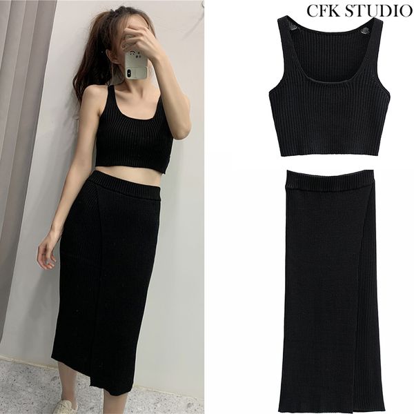 

women knitted two pc sets with sleeveless tank knitted miniskirt, Gray